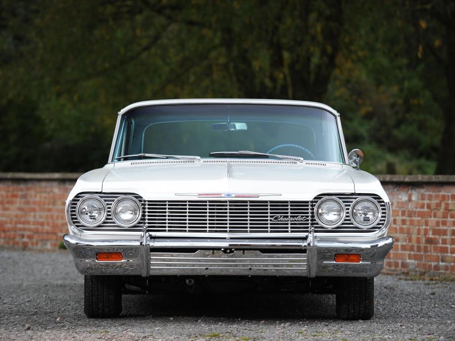  Chevrolet Impala SS Sport Coupe (13/14-47) 1964 года  (фото 2 из 20)